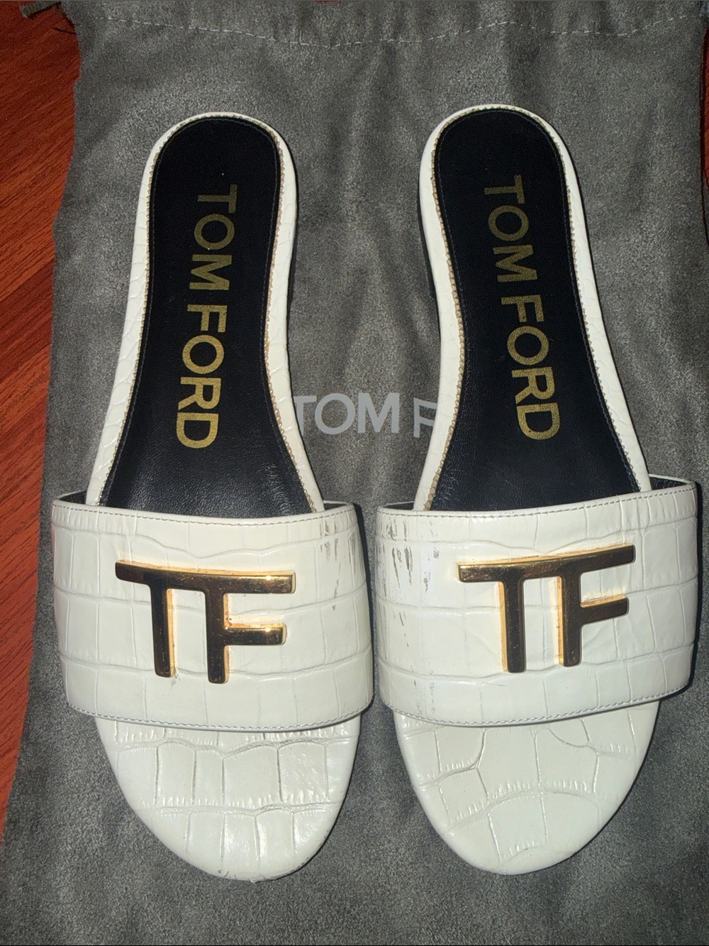 Authentic Tom Ford White Croc-Embossed Slide Mules with Gold TF Emblem - Picture 2 of 3